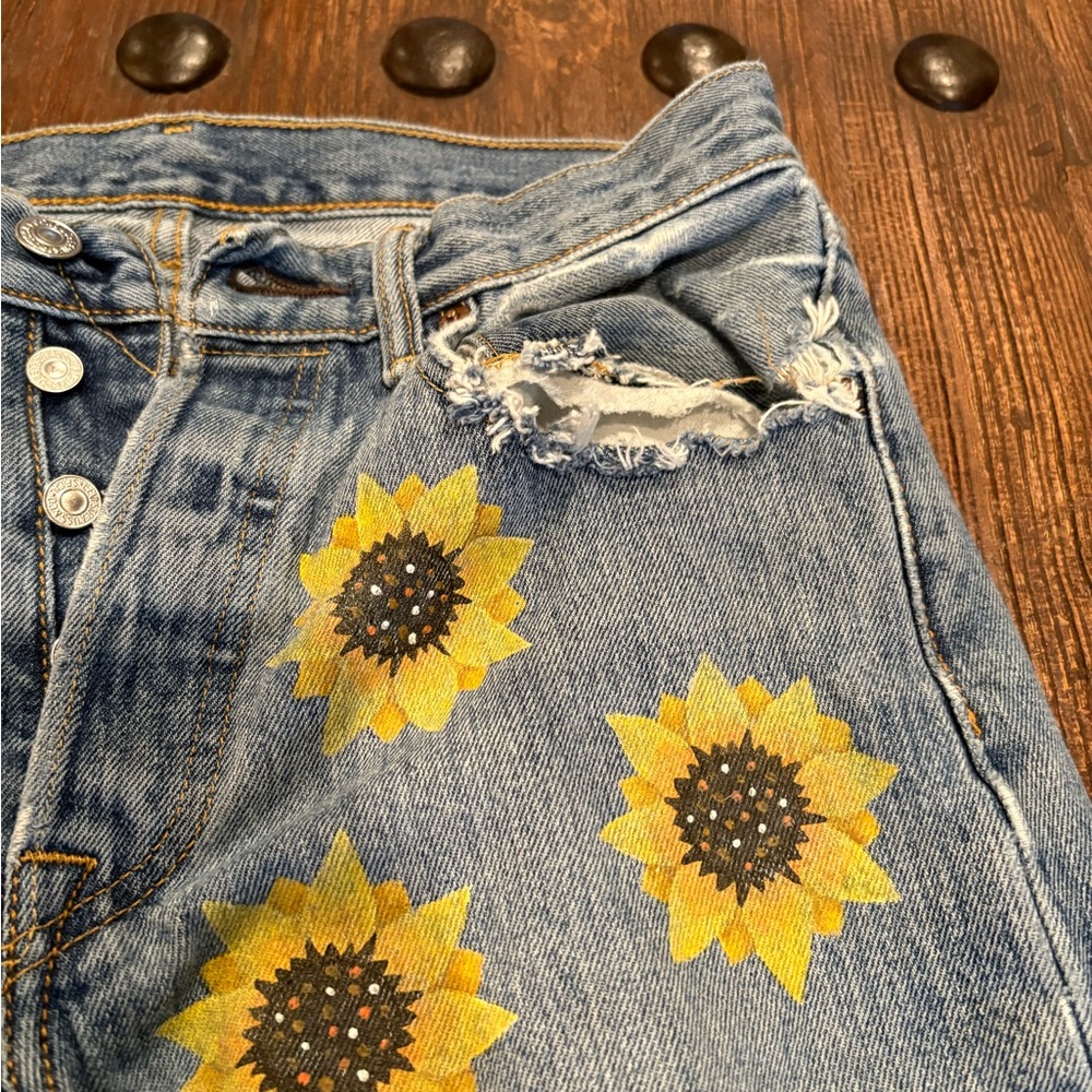 Levi's Blue Jeans with Sunflower Design - Picture 3 of 9